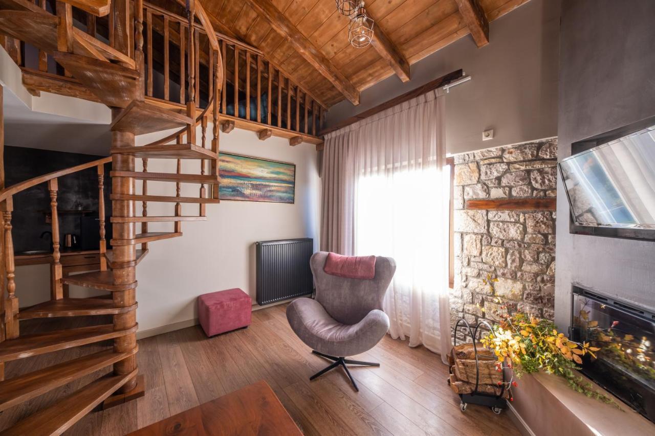 Mylaon Boutique Hotel & Spa ヴィティナ エクステリア 写真