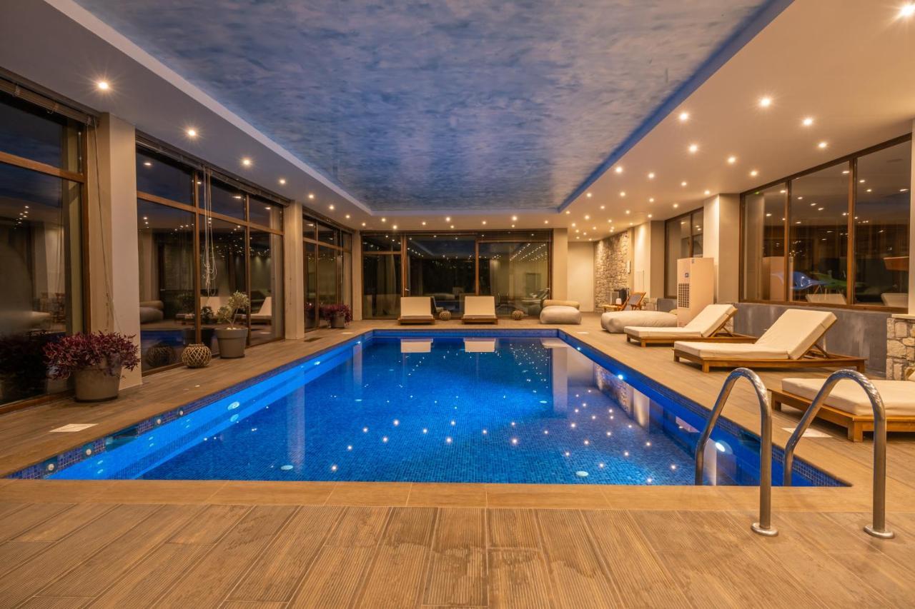 Mylaon Boutique Hotel & Spa ヴィティナ エクステリア 写真