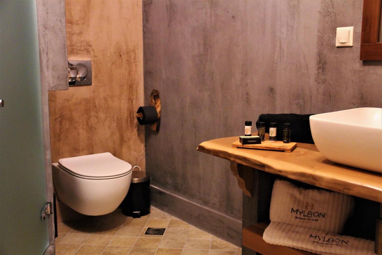 Mylaon Boutique Hotel & Spa ヴィティナ エクステリア 写真